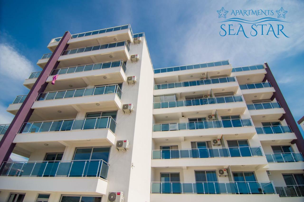 Sea Star Apartment Dobra Voda Esterno foto
